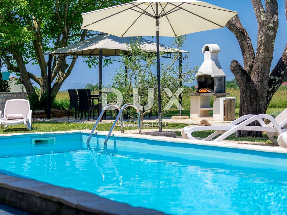 ISTRIA, BUIE - Spaziosa casa con piscina
