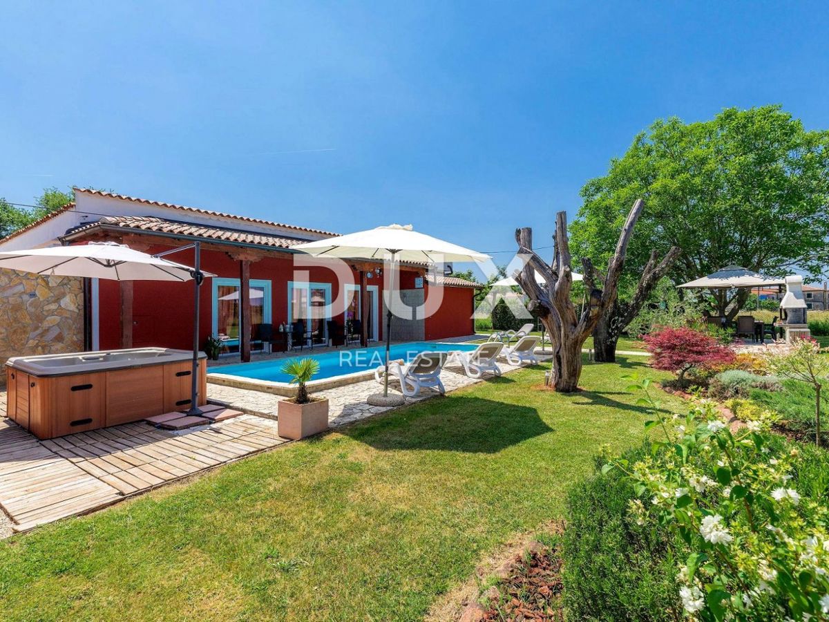 ISTRIA, BUIE - Spaziosa casa con piscina