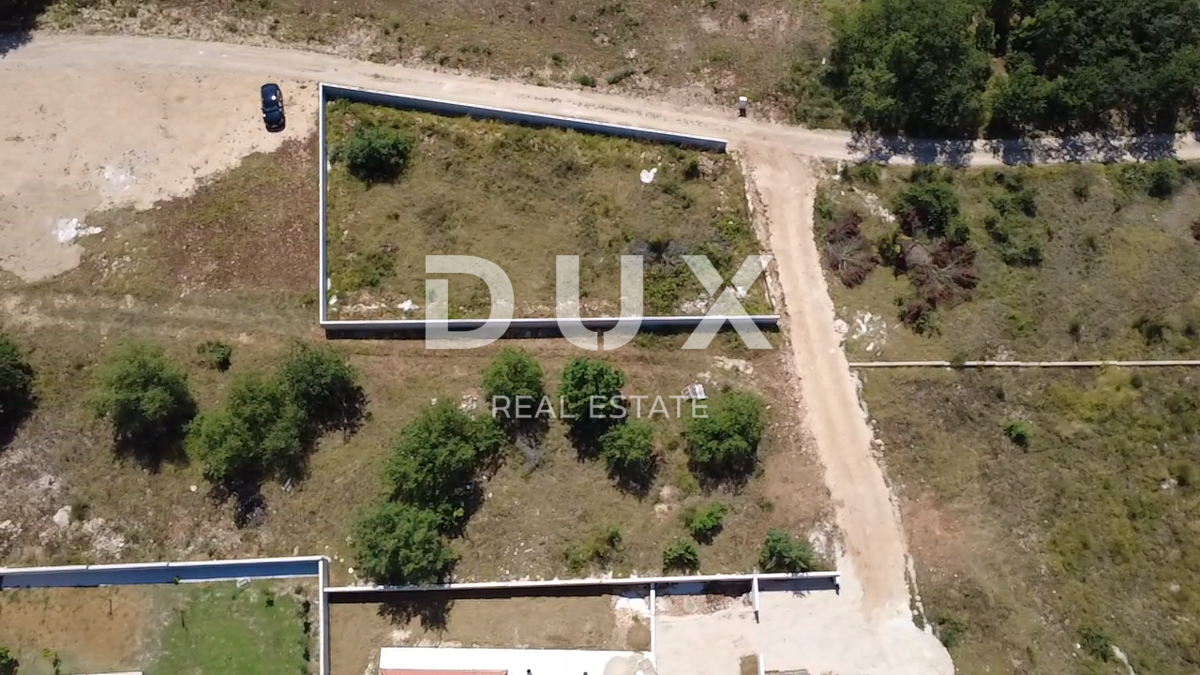 ZADAR, MURVICA - Terreno edificabile 800m²