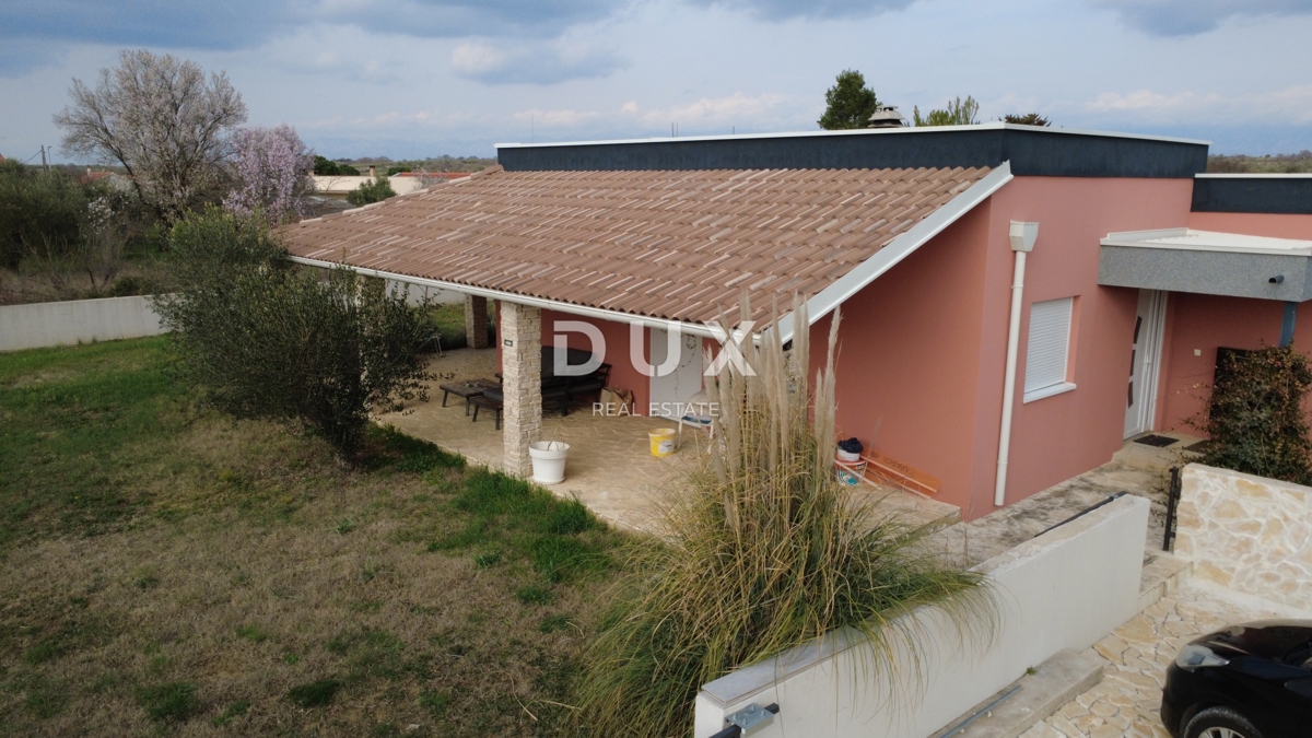 ZADAR, MURVICA - Casa moderna con ampio cortile - Nuova costruzione!