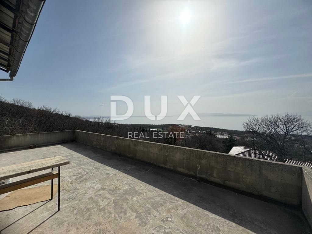 RIJEKA, KOSTRENA - Casa indipendente 4 camere da letto + soggiorno - piscina, giardino e vista!
