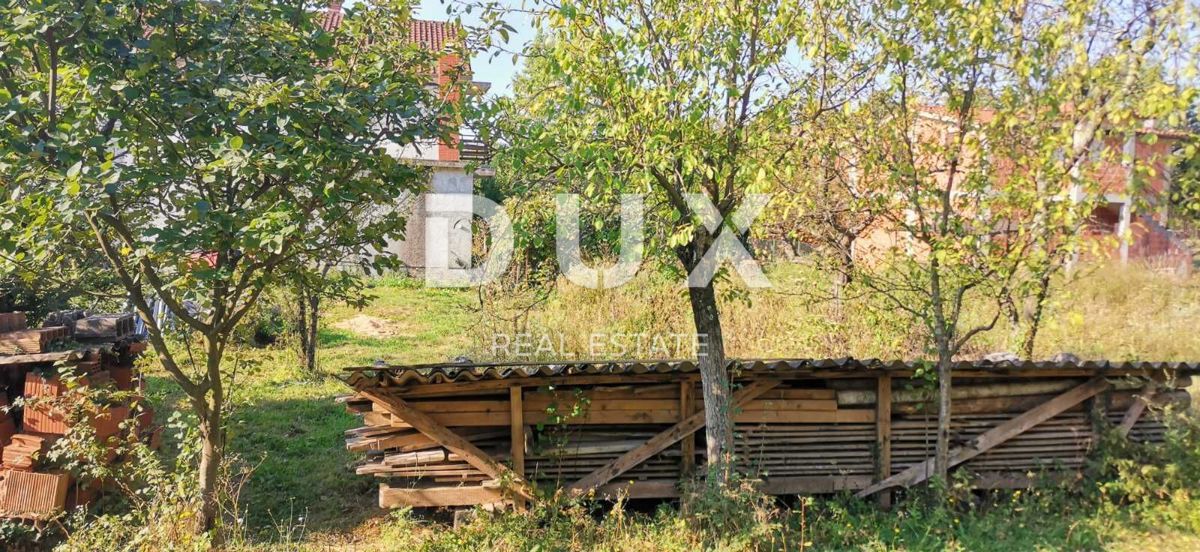GROBNIK, JELENJE - Casa indipendente in posizione tranquilla