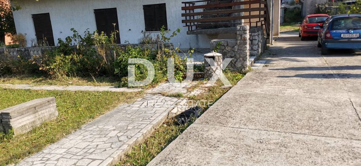 GROBNIK, JELENJE - Casa indipendente in posizione tranquilla