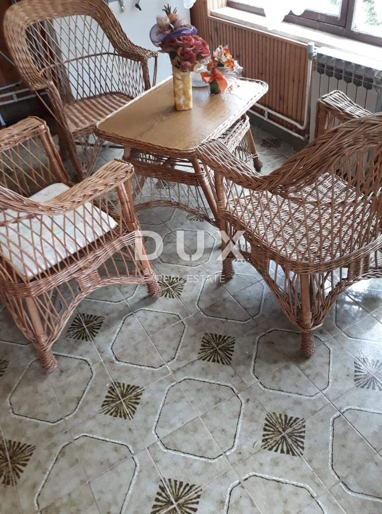 GROBNIK, JELENJE - Casa indipendente in posizione tranquilla