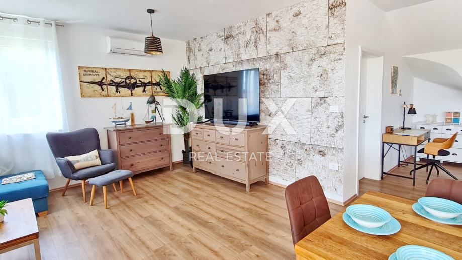 ISTRIA, POLA - Vicino al centro, lontano dai costi: villa a risparmio energetico!