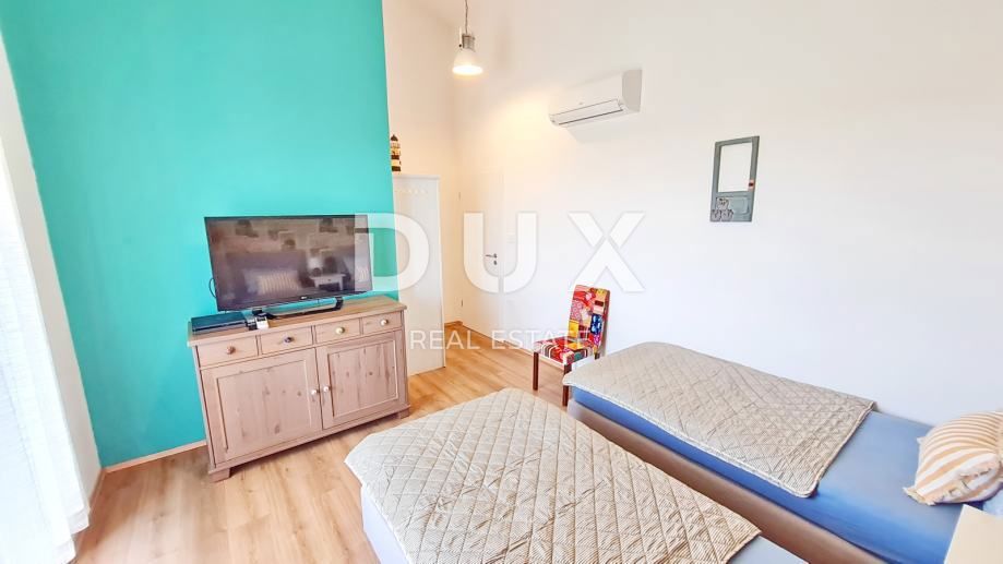 ISTRIA, POLA - Vicino al centro, lontano dai costi: villa a risparmio energetico!