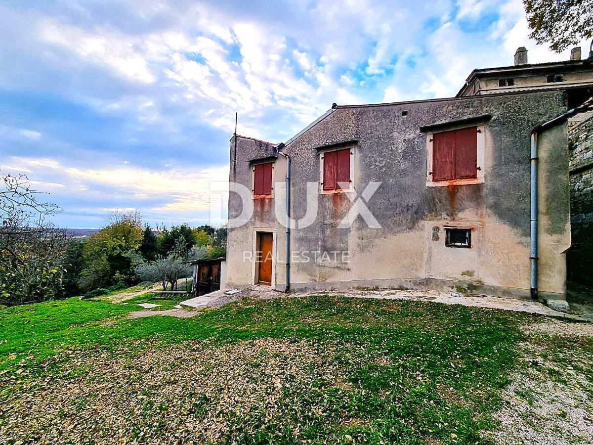 ISTRIA, BUIE - Casa in posizione unica con vista panoramica