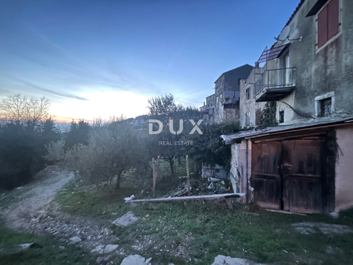 ISTRIA, BUIE - Casa in posizione unica con vista panoramica
