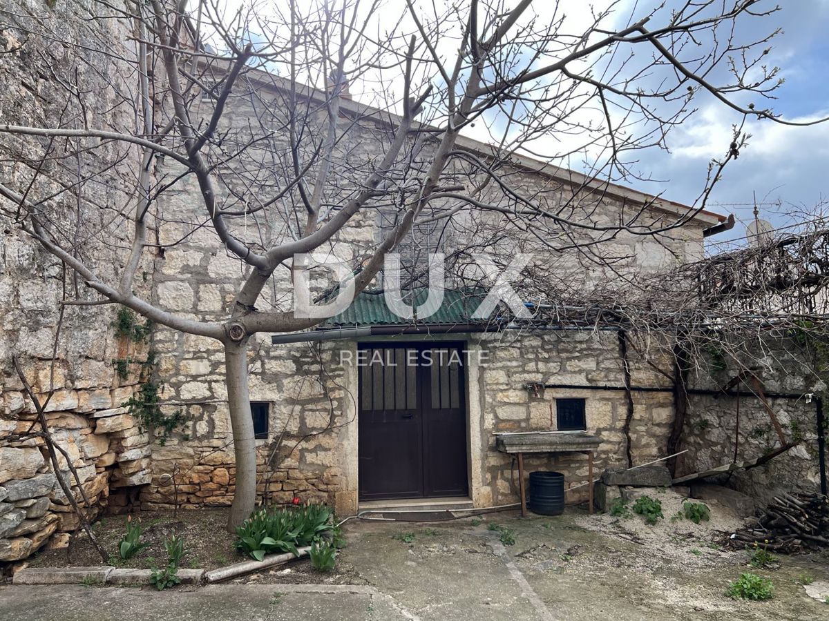ISTRIA, SVETI LOVREČ - Casa in centro!