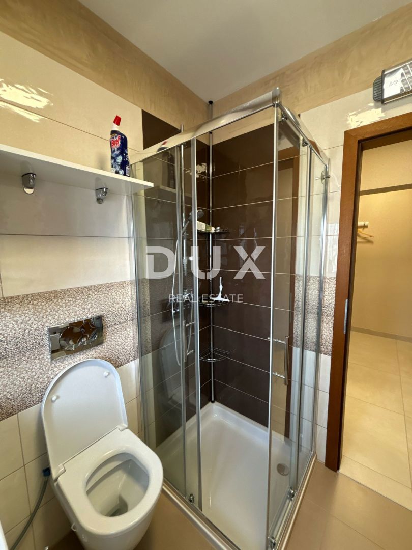 ISTRIA, PREMANTURA - Solo da DUX Real Estate! Appartamento pronto per essere abitato con ampia terrazza a 5 minuti dalla spiaggia!