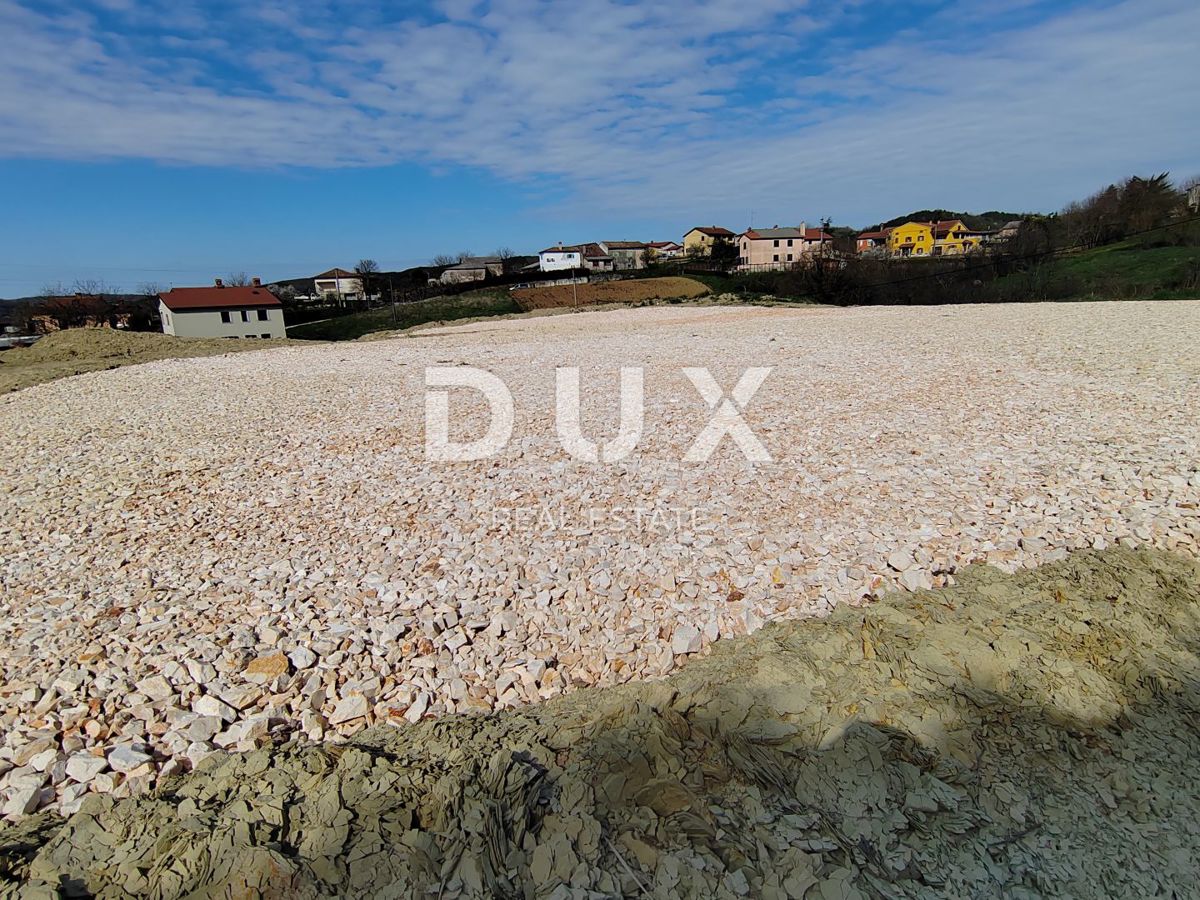 ISTRIA, PAZIN (dintorni) - Terreno + permesso