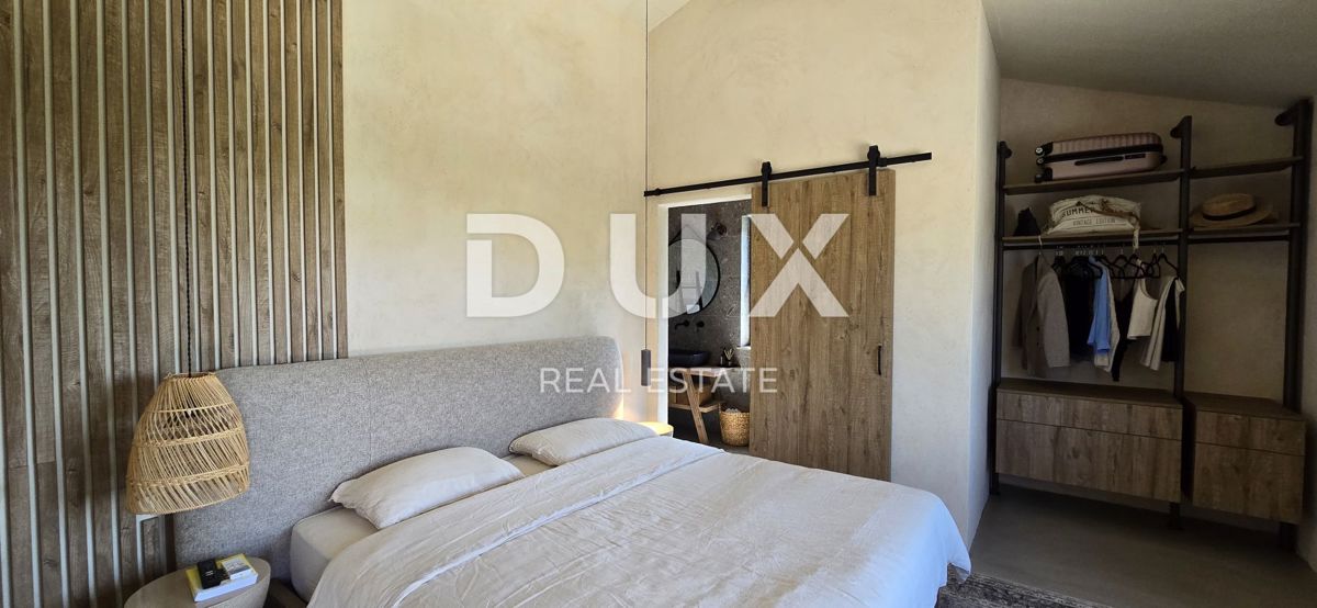 ISTRIA, MONTONA, DINTORNI - Una vista panoramica che vi toglierà il fiato! Bellissima villa fronte verde con completa privacy