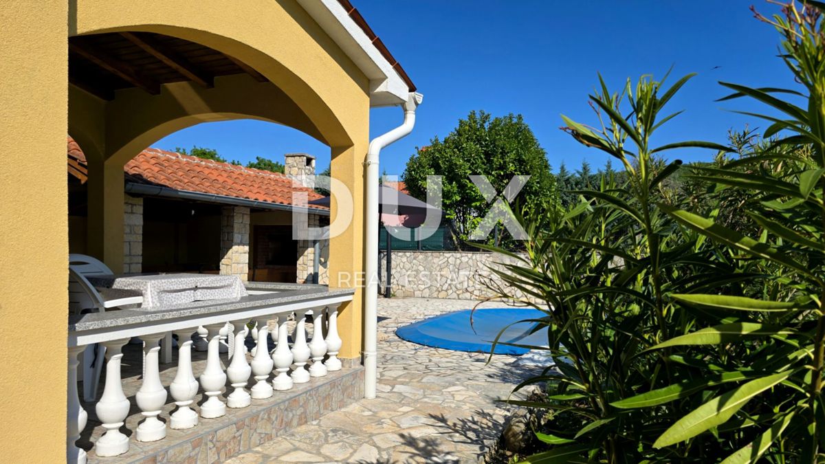 ISTRIA, LABIN - Casa con piscina