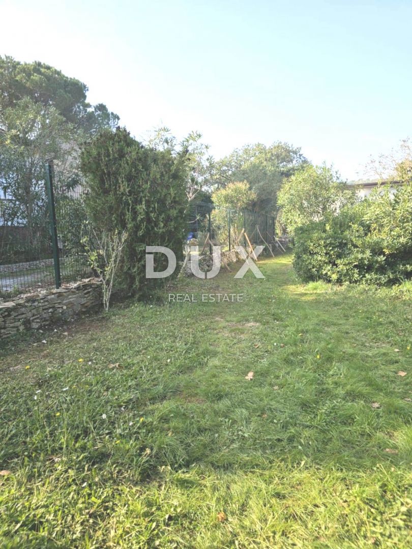 ISTRIA, PREMANTURA - Terreno edificabile a 300 m dalla spiaggia