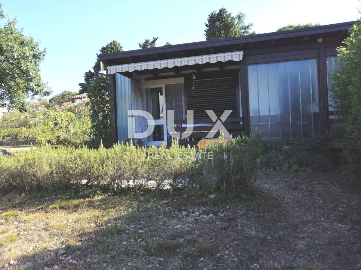 ISTRIA, PREMANTURA - Terreno edificabile a 300 m dalla spiaggia