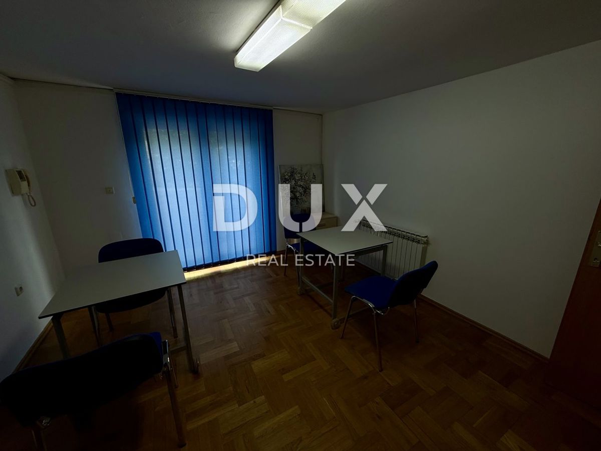 ZAGABRIA, VOLTINO - edificio commerciale 266 m² GFA, 4 piani, 4 posti auto!