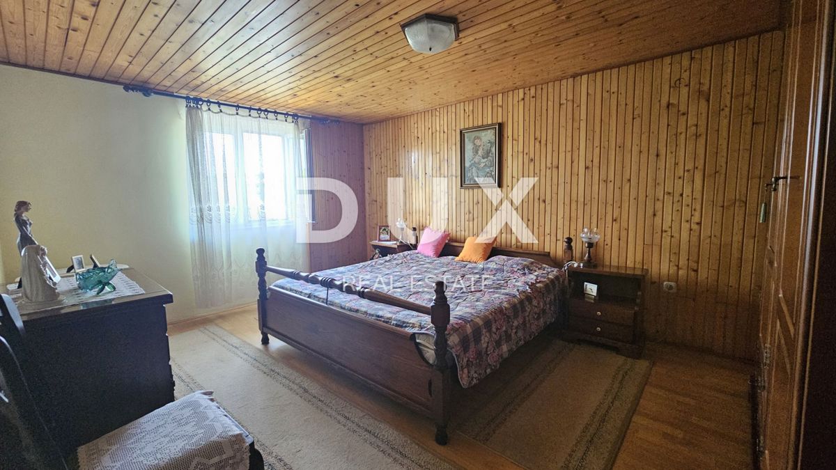ČAVLE - casa con garage e giardino in un ambiente molto tranquillo