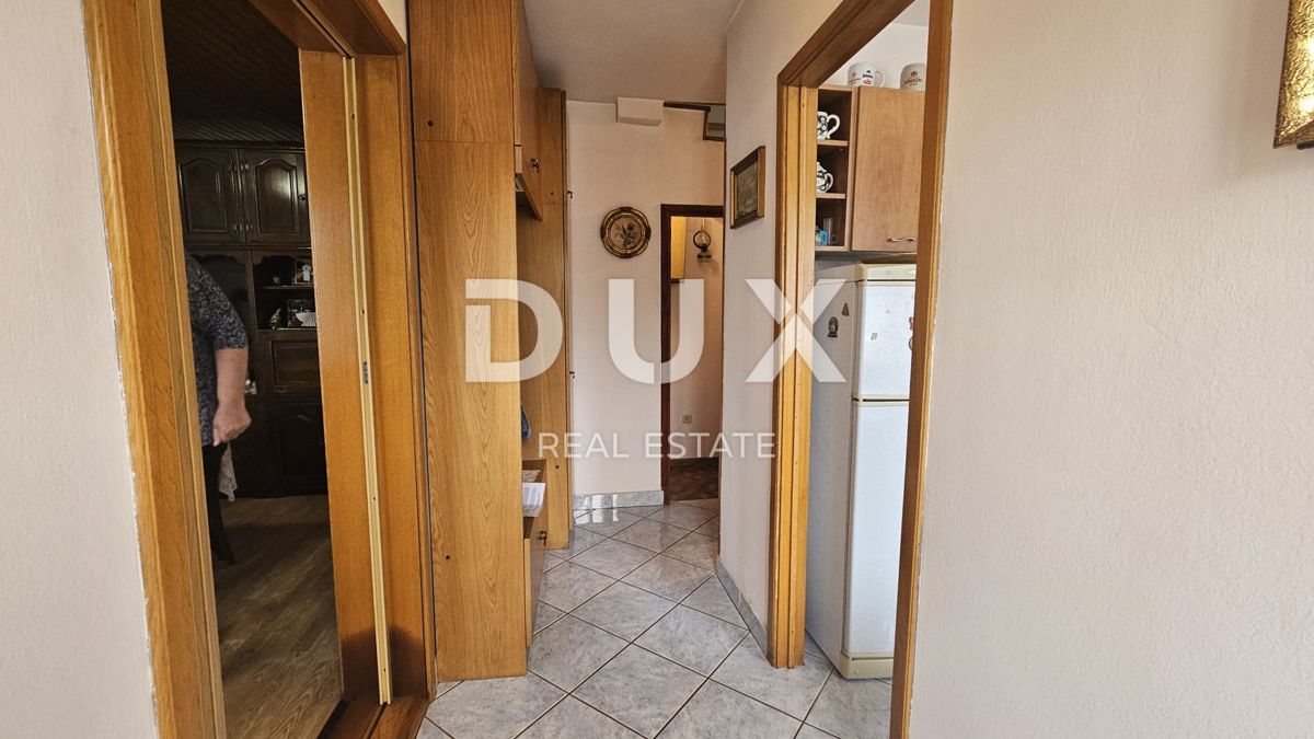 ČAVLE - casa con garage e giardino in un ambiente molto tranquillo