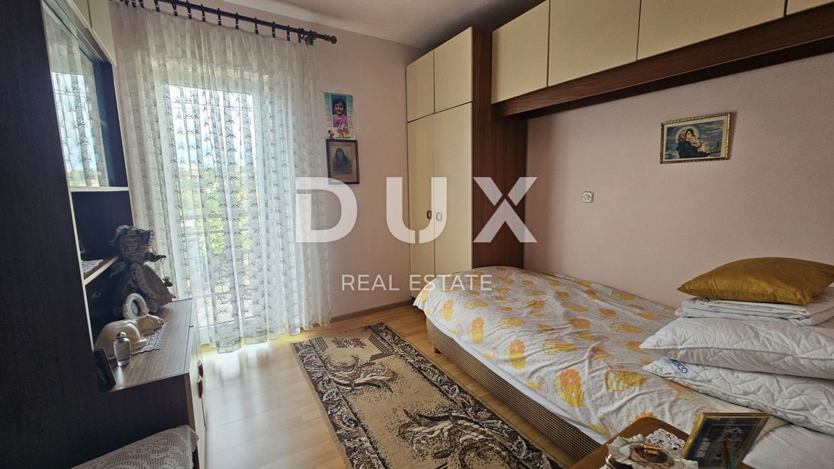 ČAVLE - casa con garage e giardino in un ambiente molto tranquillo