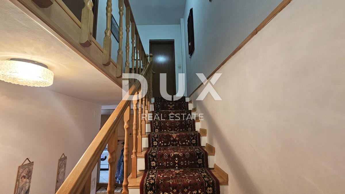 ČAVLE - casa con garage e giardino in un ambiente molto tranquillo