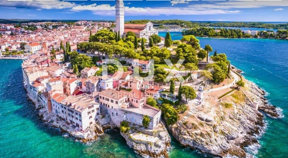 ISTRIA, ROVIGNO - Appartamento di 86 m2 al piano terra con giardino!