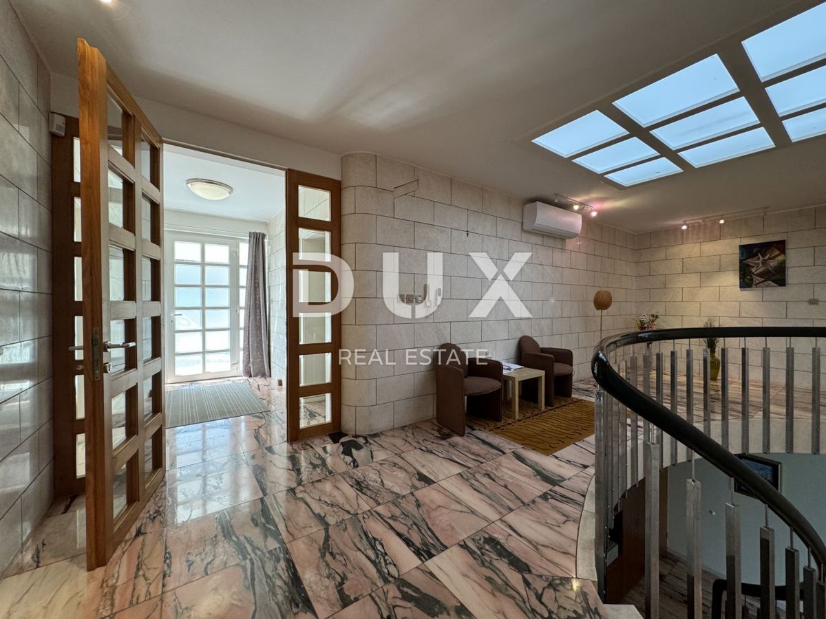 OPATIJA, IČIĆI - villa unica con vista panoramica 