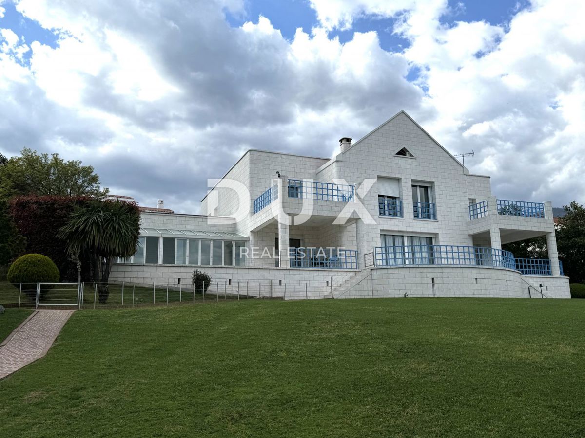 OPATIJA, IČIĆI - villa unica con vista panoramica 