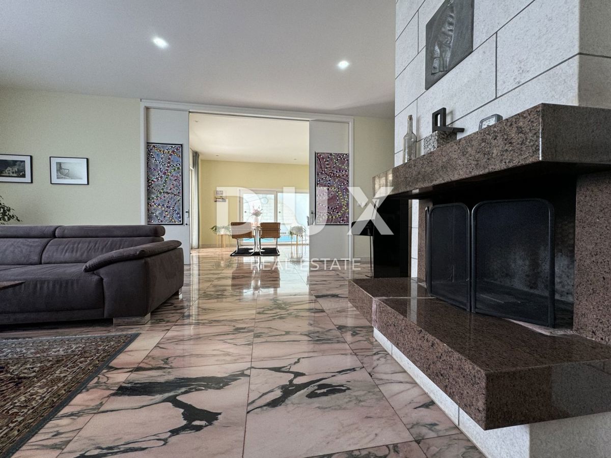 OPATIJA, IČIĆI - villa unica con vista panoramica 