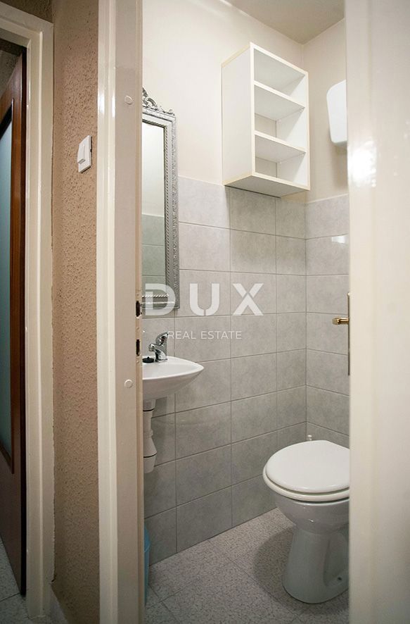 RIJEKA, BELVEDER - appartamento con tre camere da letto e soggiorno
