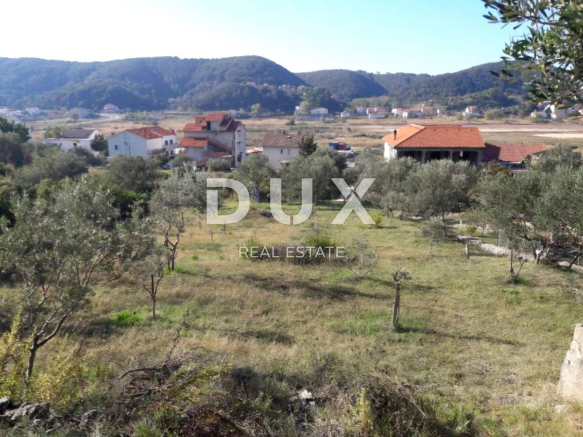 ISOLA DI RAB, SUPETARSKA DRAGA - Terreno edificabile vicino al mare