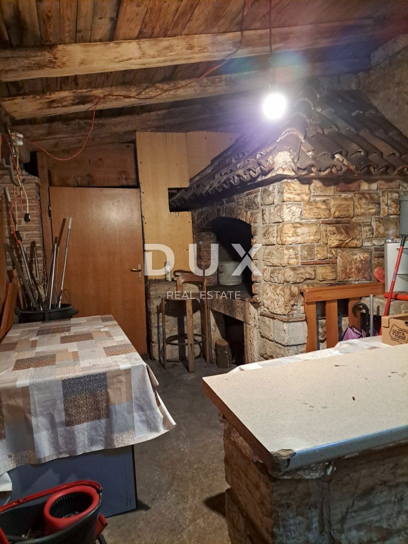 ISTRIA, VERTENIGLA - Casa con sede commerciale già avviata