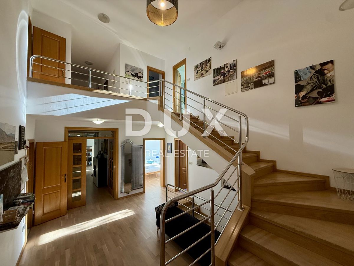 ZAGABRIA, TRSJE - Lussuosa casa familiare con piscina e vista panoramica