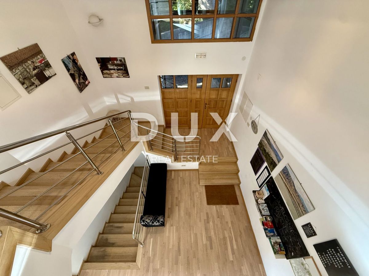 ZAGABRIA, TRSJE - Lussuosa casa familiare con piscina e vista panoramica