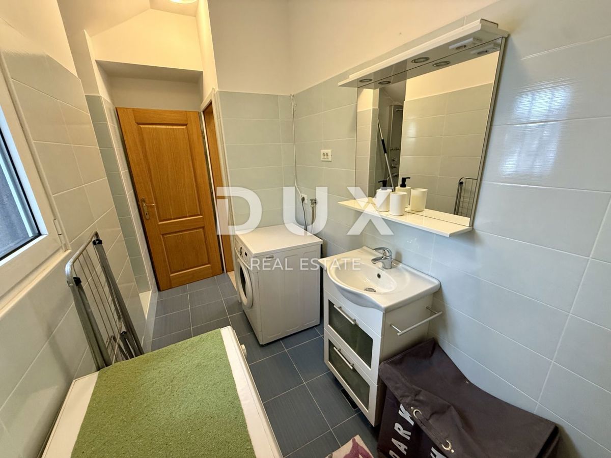 ZAGABRIA, TRSJE - Lussuosa casa familiare con piscina e vista panoramica