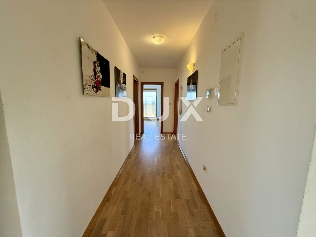 ZAGABRIA, TRSJE - Lussuosa casa familiare con piscina e vista panoramica
