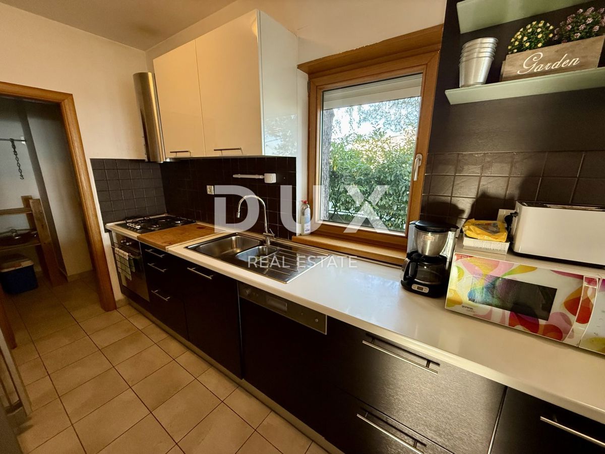 ZAGABRIA, TRSJE - Lussuosa casa familiare con piscina e vista panoramica