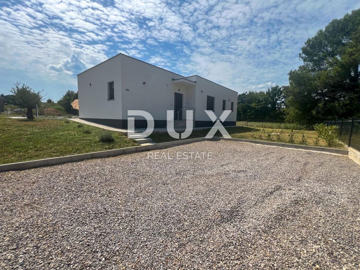ISTRIA, LABIN (dintorni) - Moderna costruzione nuova con piscina