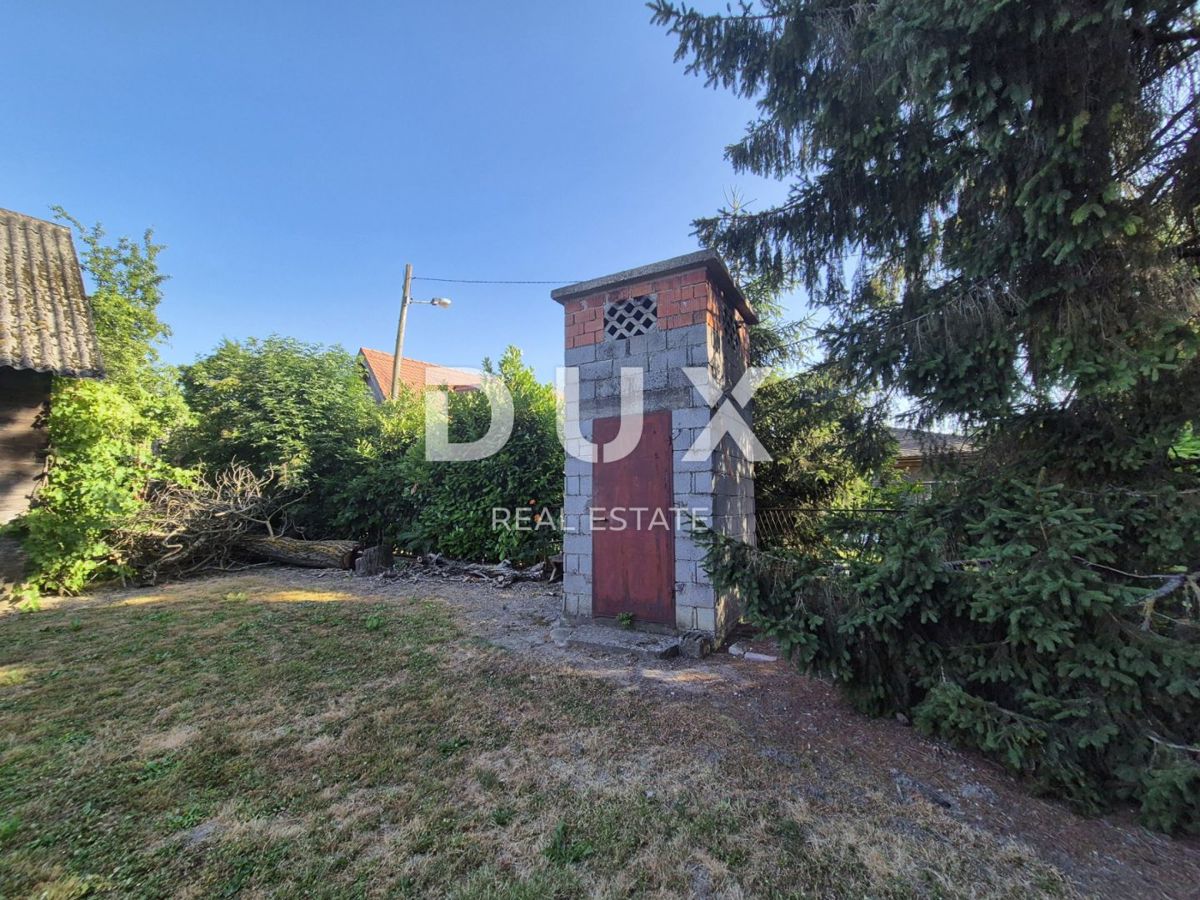 OBOROVO, NOVAKI OBOROVSKI - casa con un grande potenziale