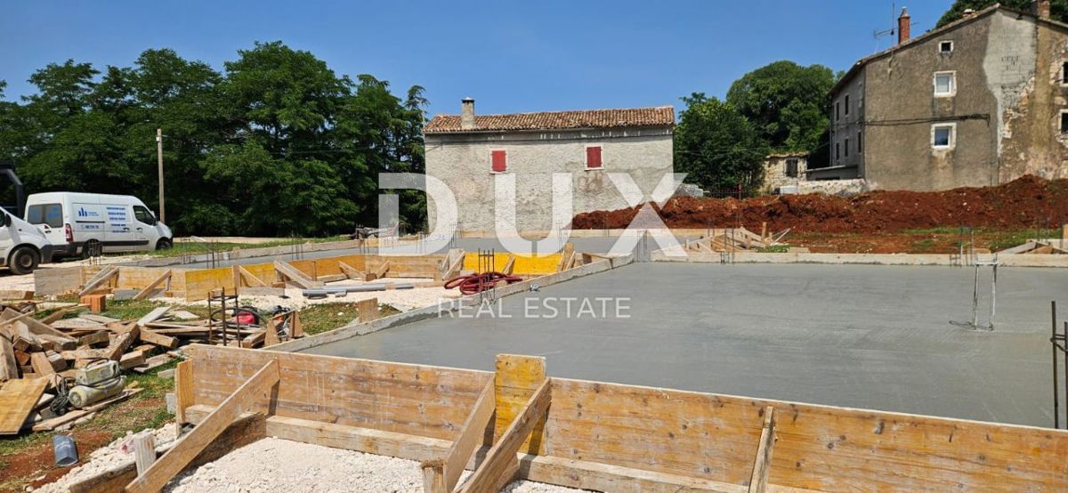 ISTRIA, KAŠTELIR - Casa bifamiliare in costruzione