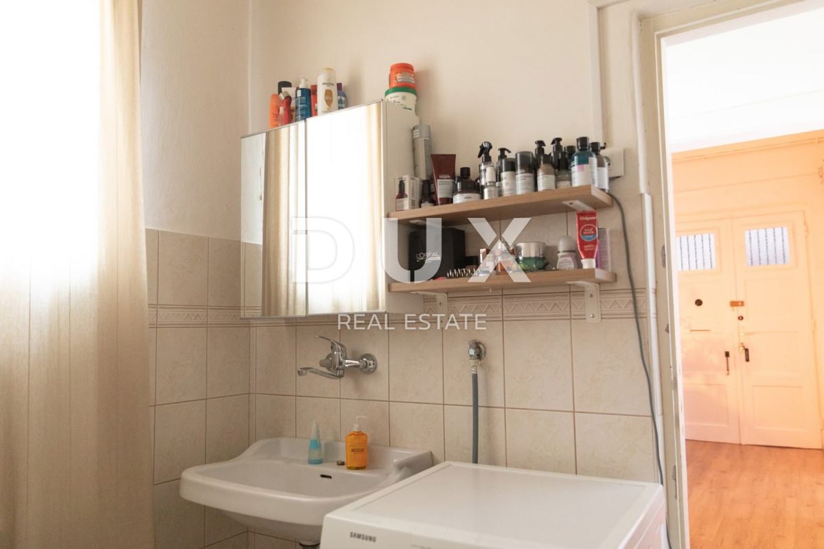 ZAGABRIA, ČRNOMEREC - appartamento di 78 m² + mansarda, arredato in stile moderno!