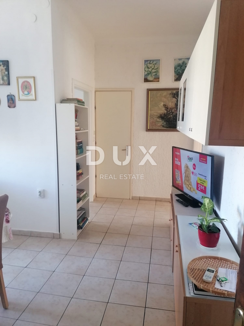 RIJEKA, KOZALA - appartamento con due camere da letto