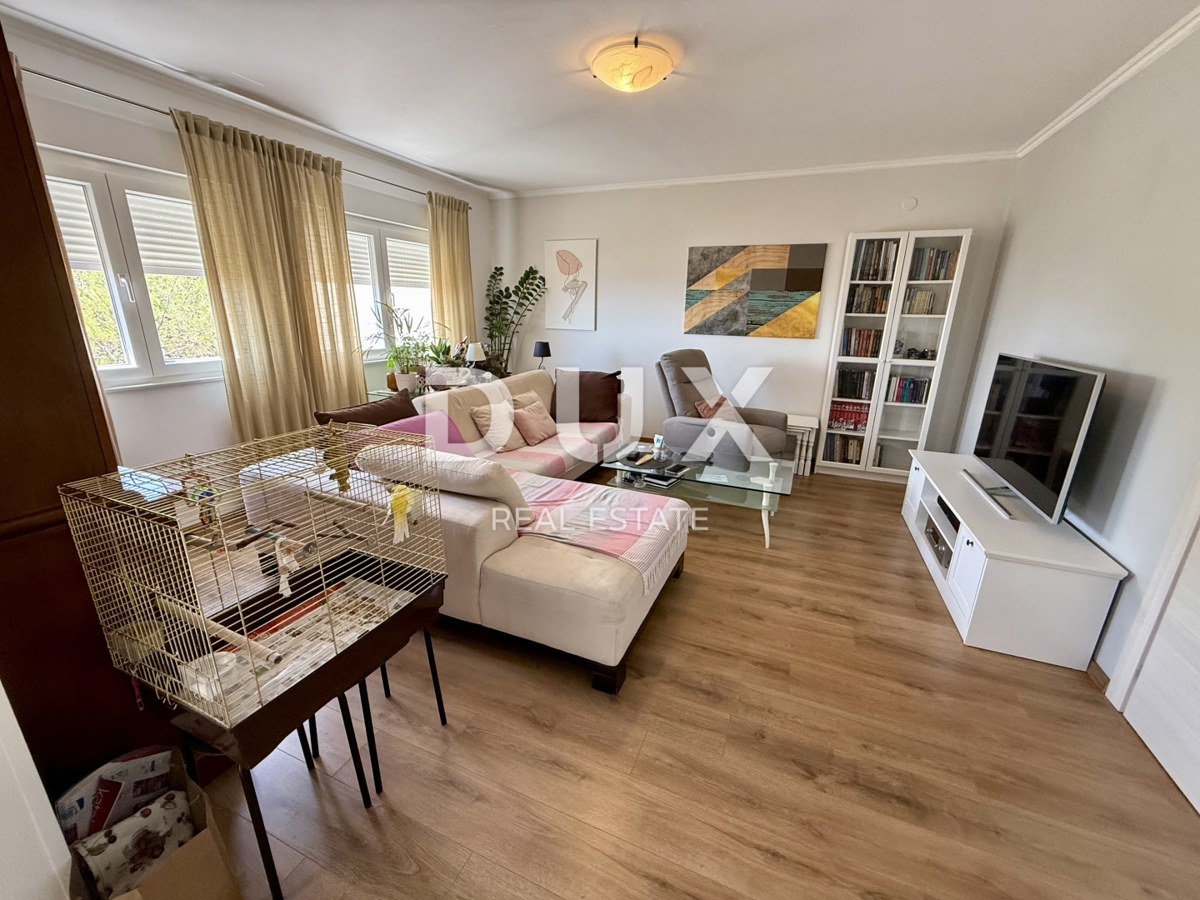 RIJEKA, ŠKURINJE - 3 camere da letto + soggiorno, 76 m2, vista, 2° piano!