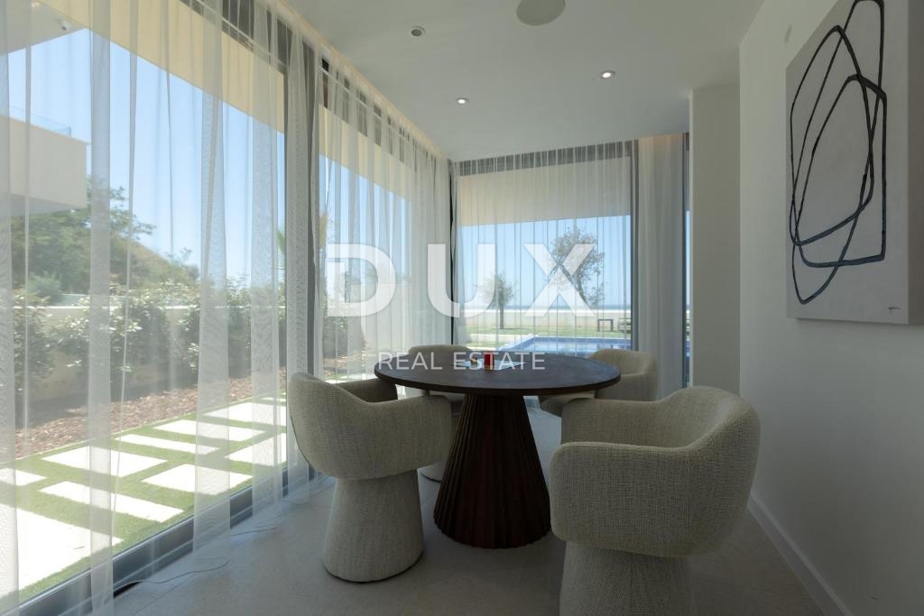 ZADAR, ZATON - villa prima fila al mare