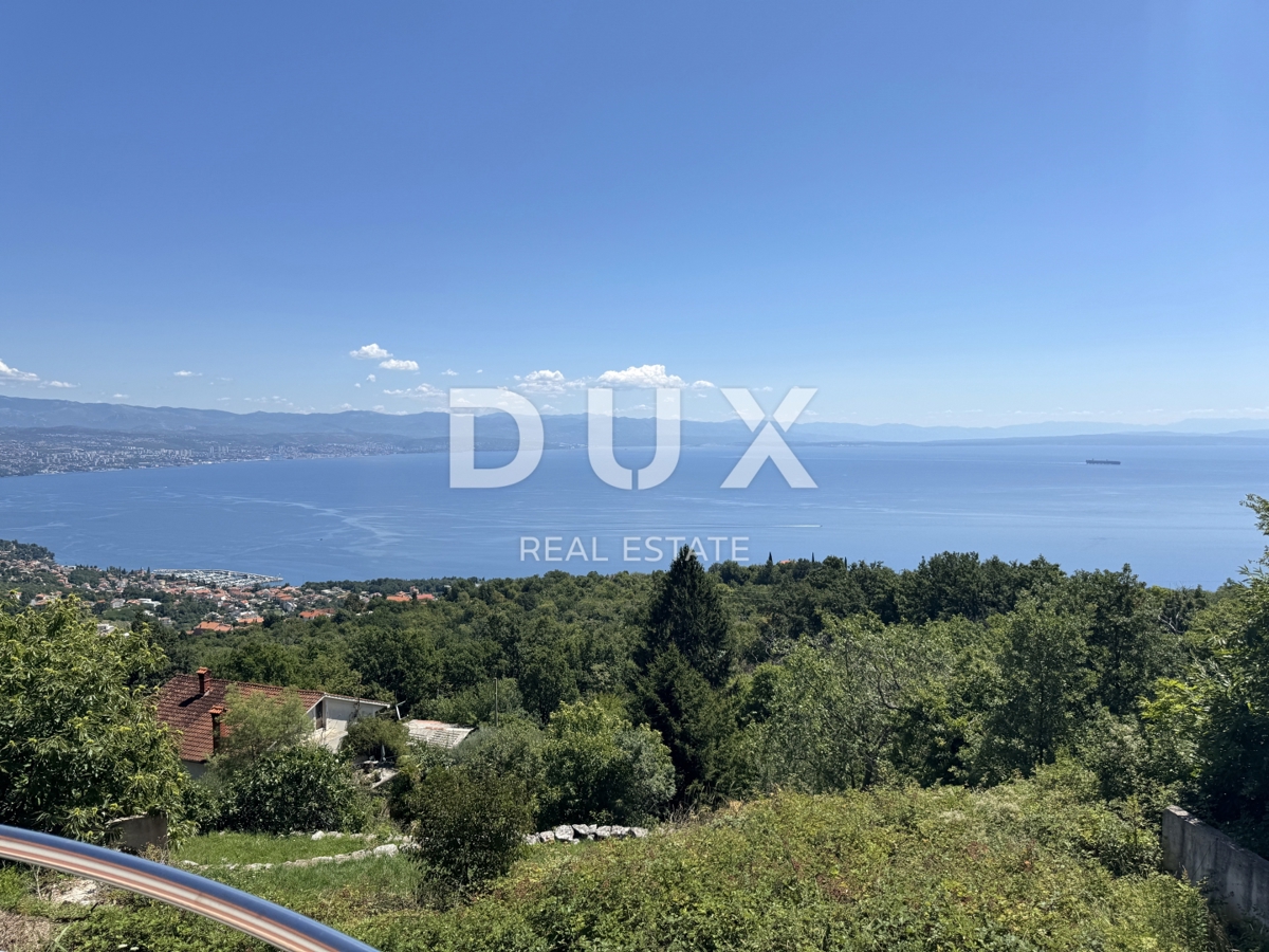 LOVRAN, DOBREĆ - Paradiso panoramico sopra il Quarnero - un appartamento che vi toglierà il fiato