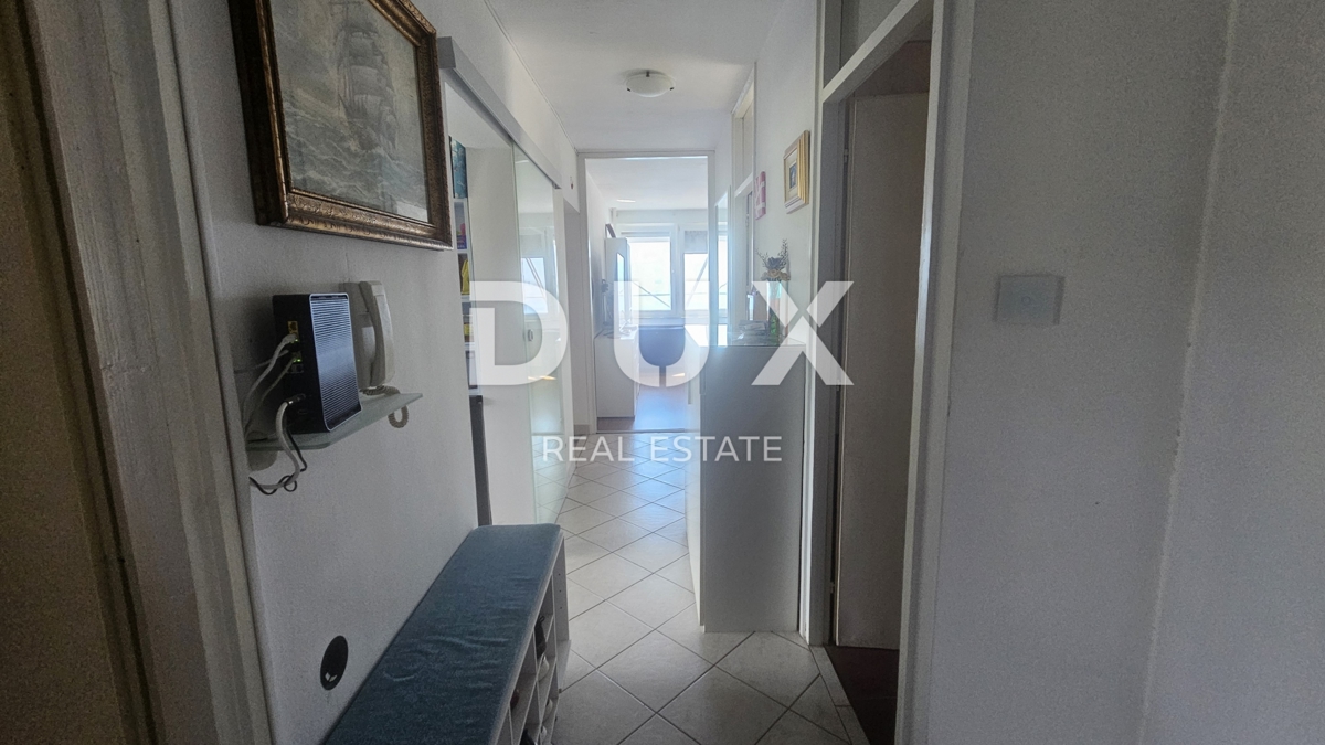 RIJEKA, KOZALA - 3 camere da letto + bagno, tre balconi, vista mare
