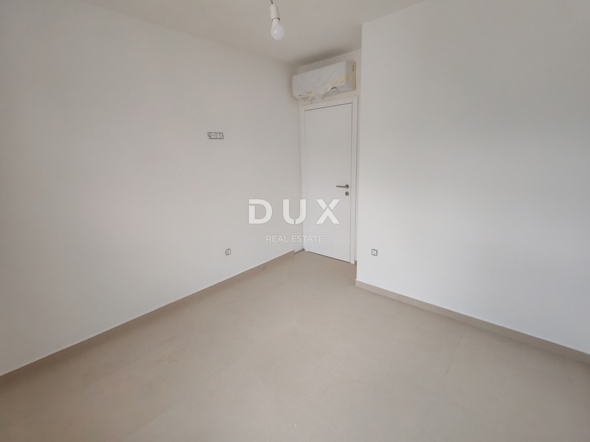 ZADAR, RAŽANAC - Nuovo edificio! Riscaldamento a pavimento, ascensore, vista mare, ripostiglio...! S6