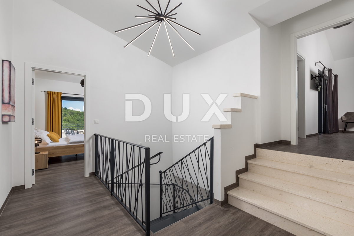 OPATIJA, BRSEČ – Villa esclusiva con vista sensazionale