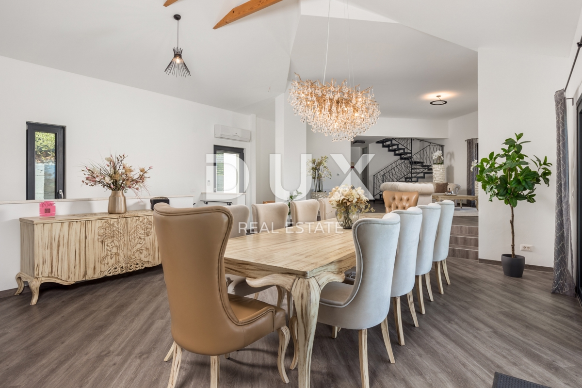 OPATIJA, BRSEČ – Villa esclusiva con vista sensazionale