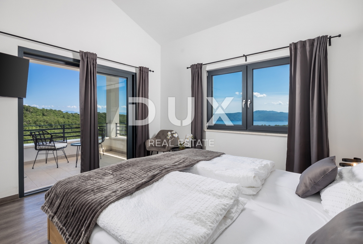 OPATIJA, BRSEČ – Villa esclusiva con vista sensazionale