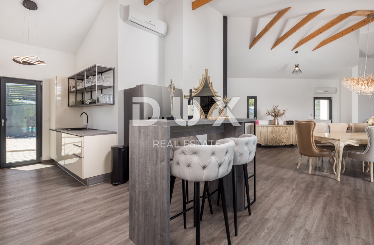 OPATIJA, BRSEČ – Villa esclusiva con vista sensazionale